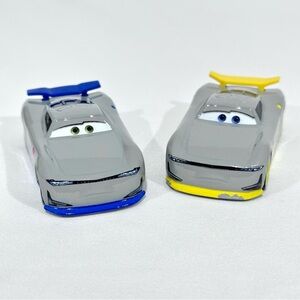 Disney Pixar Cars 3 Trainees Jae #94 & Ernesto #25 Die-cast Mattel